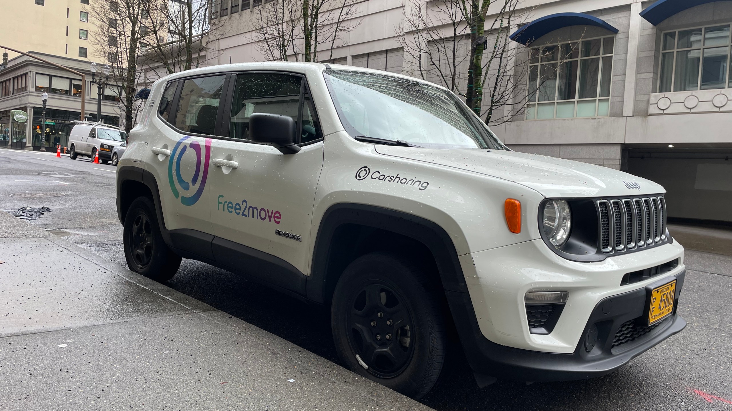 A Free2Move car parked in downtown Portland on April 11, 2023. (Amanda Arden/KOIN)