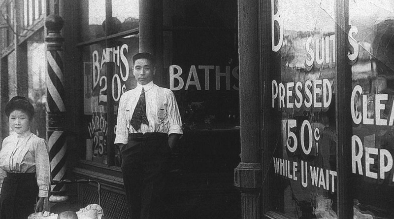 Shigehachi Matsubu was a barber and his wife Mary Matsubu ran the laundry in the same building as the Merchant Hotel -- the heart of Nihonmachi -- in Portland, 1927 (Courtesy: JAMO)