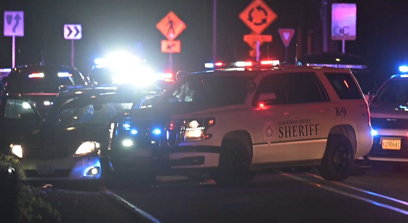 A shooting suspect was shot and killed by Clackamas County deputies following a pursuit on SE 82nd, April 30, 2023 (KOIN)