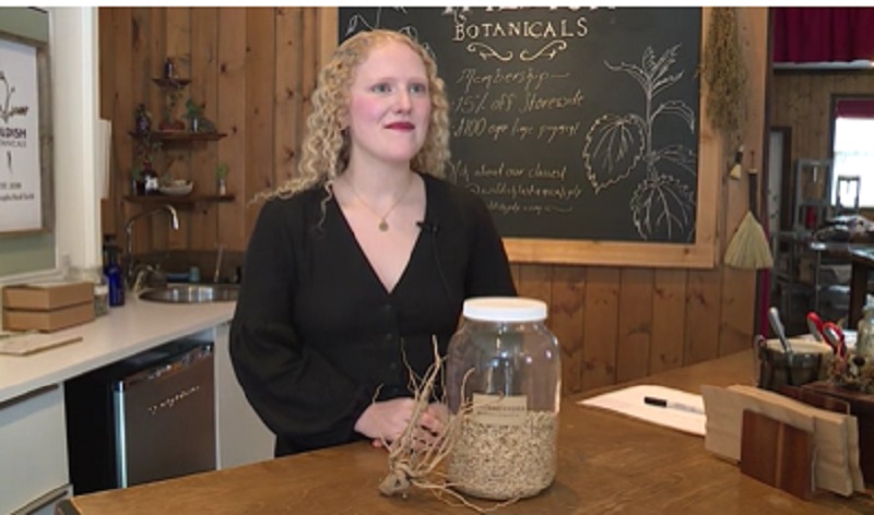 Tessa McKee is the manager at Wildish Botanicals in Southeast Portland, April 2023 (KOIN)