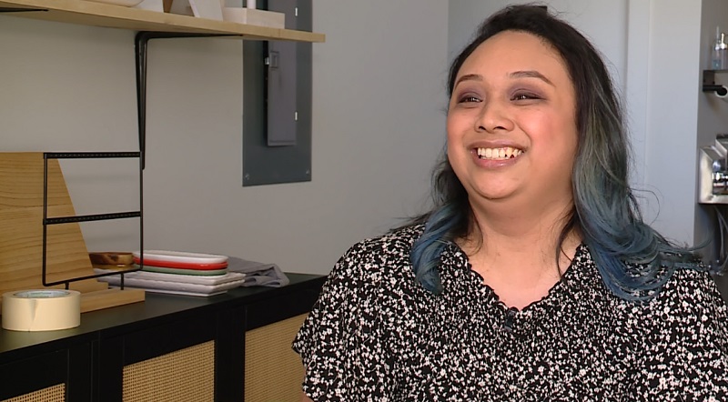 Geleen Abenoja brings her Filipino background to Shop Halo Halo in Portland's Woodstock neighborhood, May 2023 (KOIN)