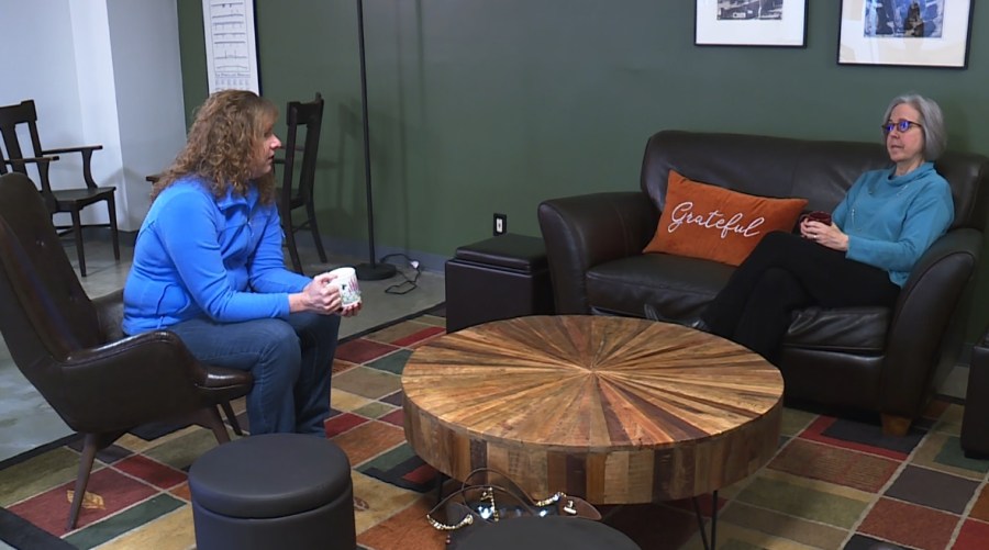 Cara Rothe and Joan Miller sit in the Recovery Cafe Roseway in NE Portland, April 2023 (KOIN)