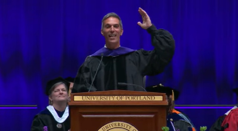 Ari Shapiro, the co-host of NPR's All Things Considered and a Portland native, delivered the commencement address to the University of Portland graduates, May 7, 2023 (KOIN)